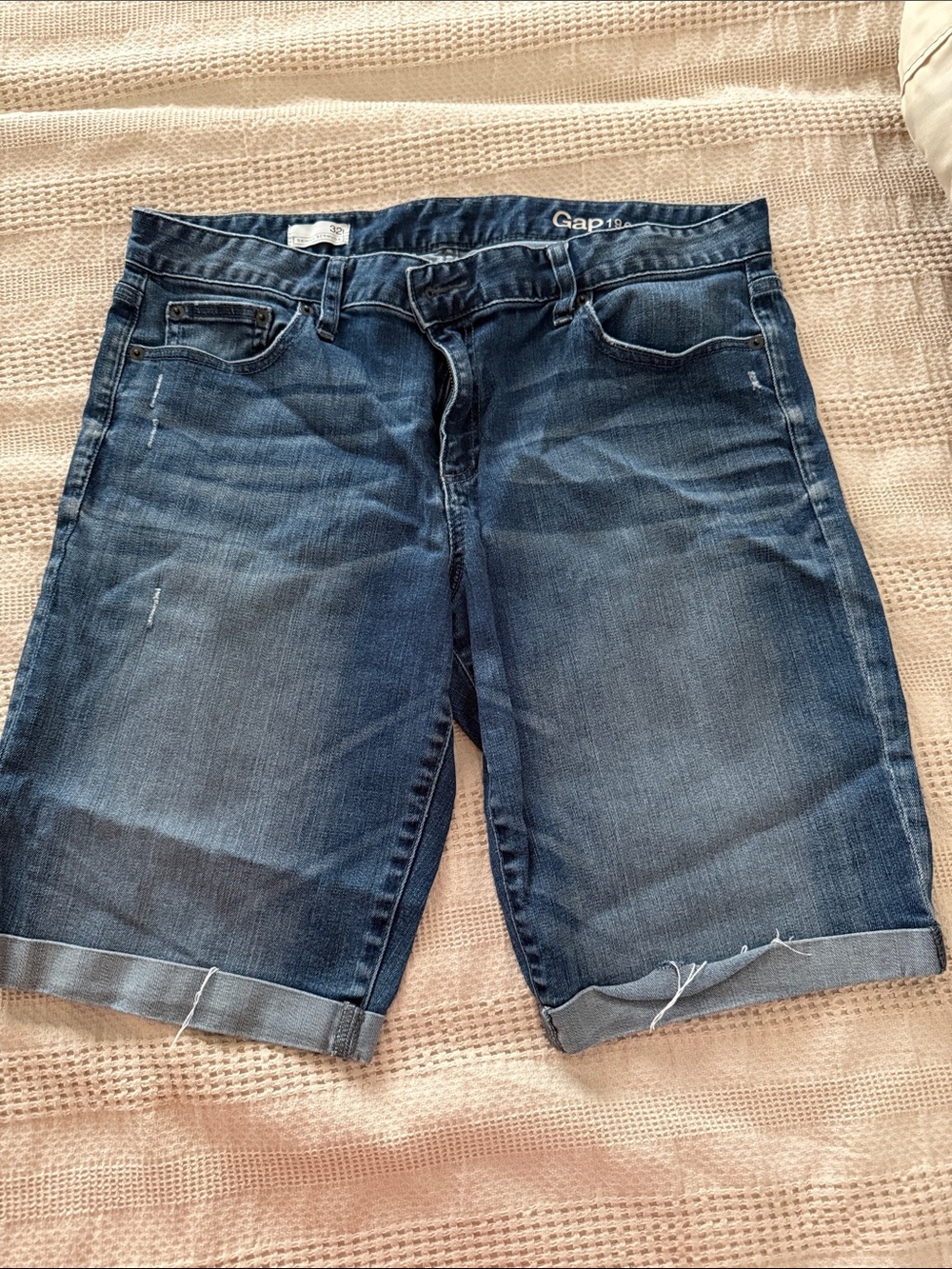 GAP Women's Dark Blue Rolled-Hem Denim Shorts